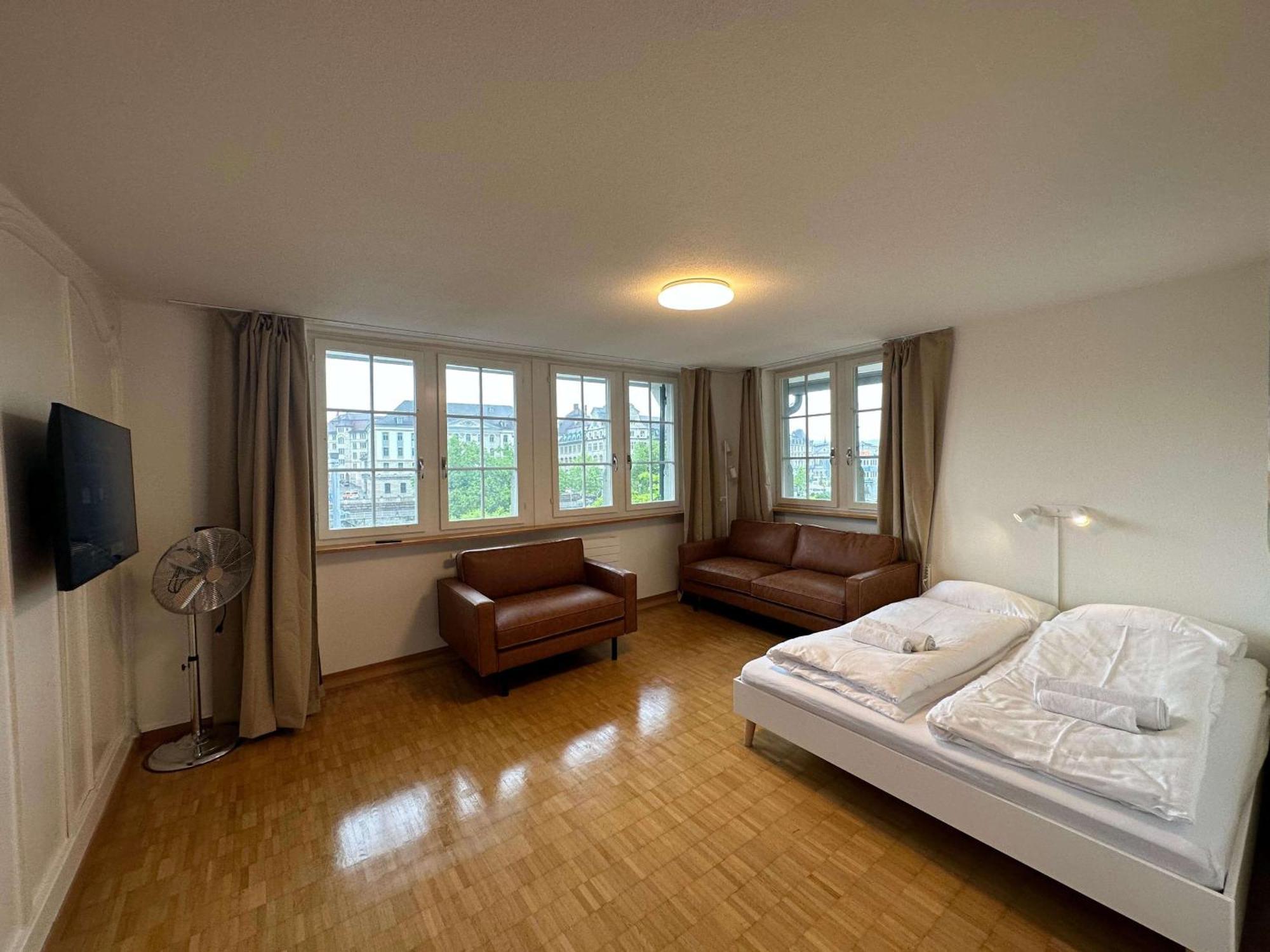 Hitrental Limmatquai Apartment Zúrich Exterior foto